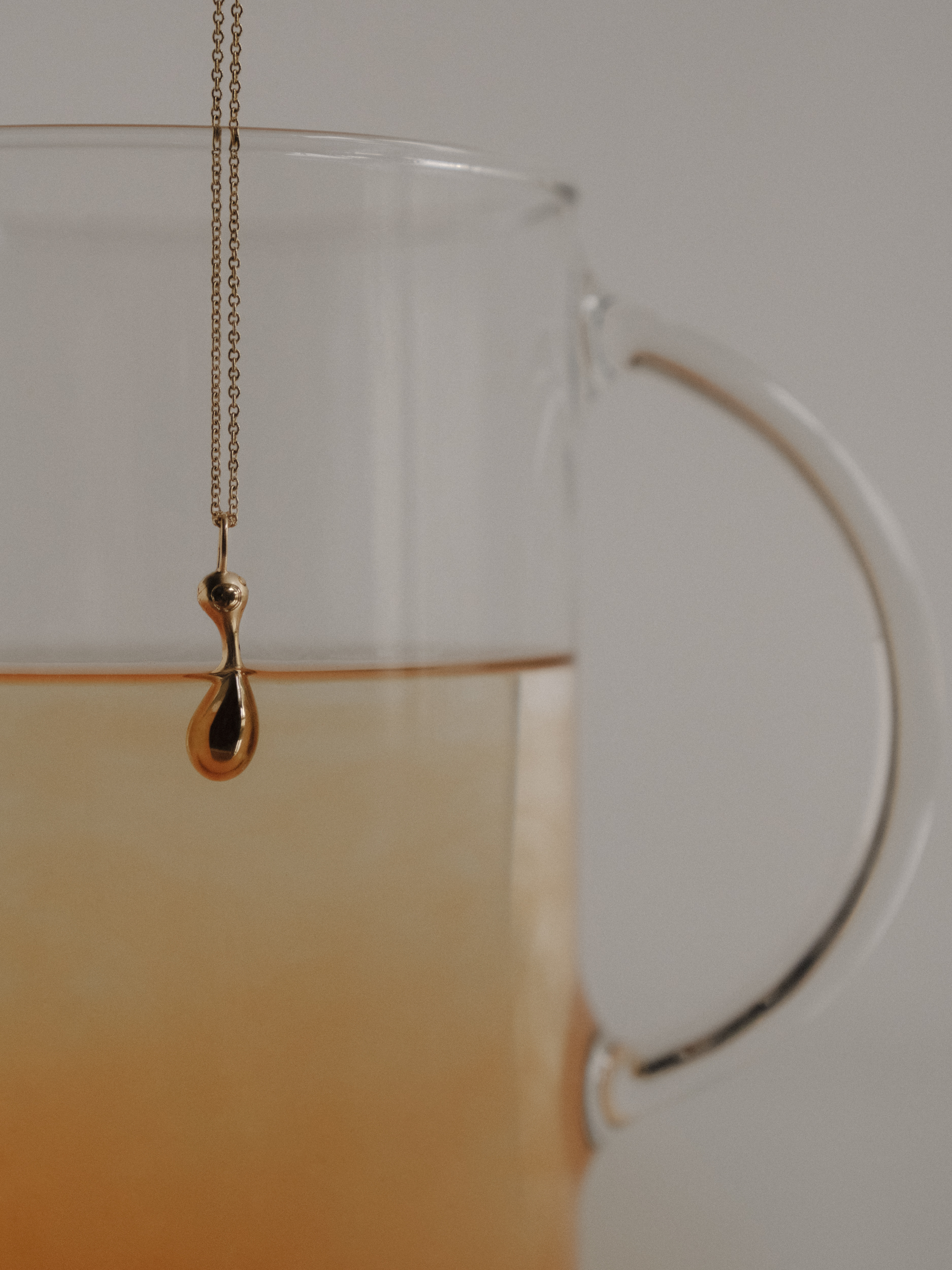 Drip II Necklace gold